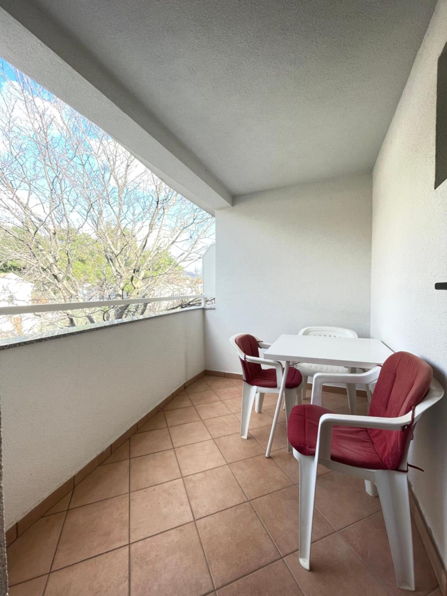Apartmani Ivanka Starigrad Paklenica Exterior photo