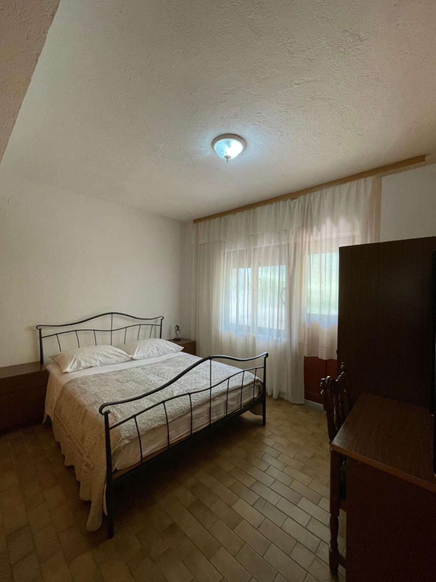 Apartmani Ivanka Starigrad Paklenica Exterior photo